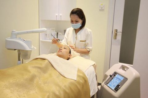 美容学徒要学多久？首先开始学什么