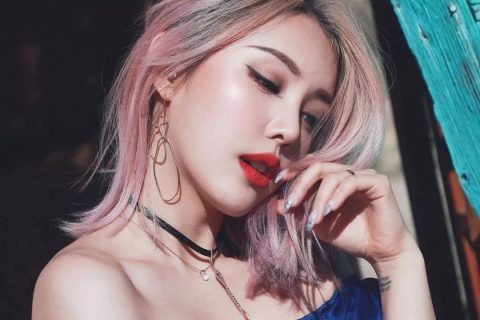 美妆博主一年挣多少？一百万还是一千万？答案都不是