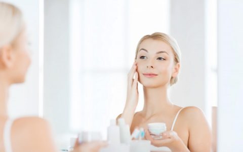 秋季护肤要注意什么？正确护肤保养，就该一步一步来